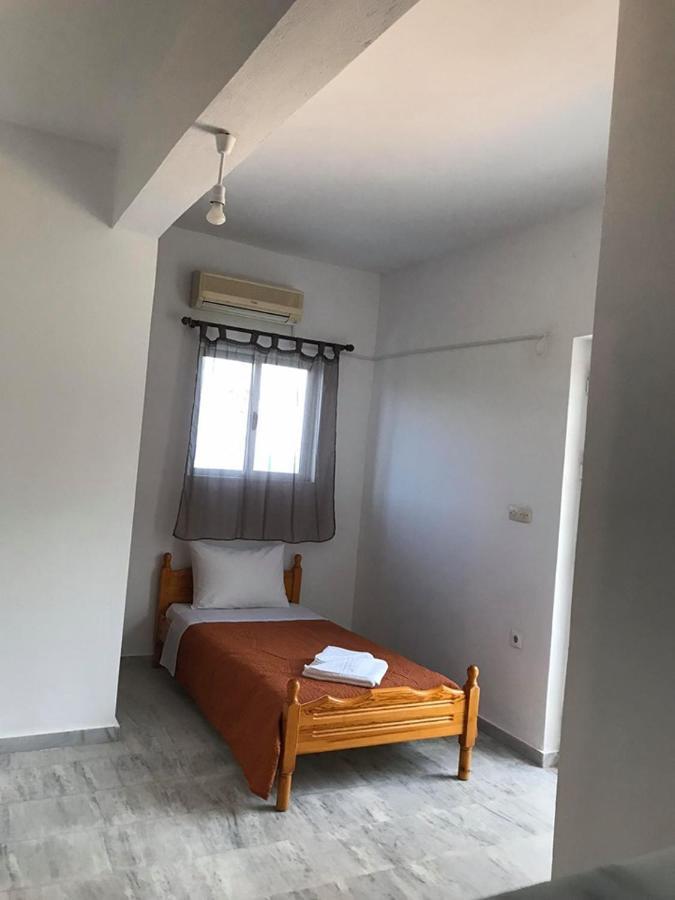 Kessaris Apartments Chrani Extérieur photo